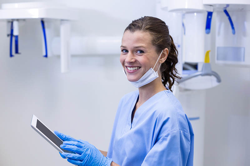 dental assistant at the dental practice